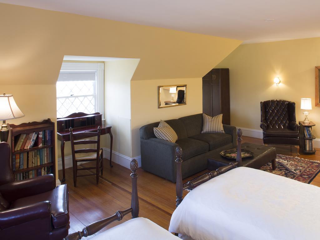 The Manor Inn Castine 外观 照片